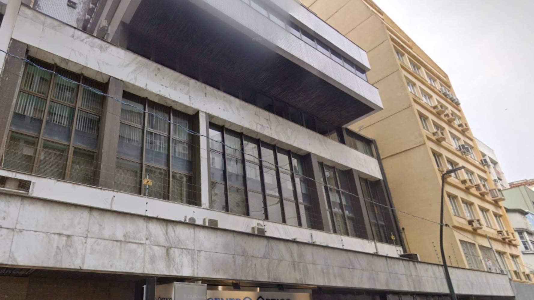 Sala Comercial no Centro Histórico - Porto Alegre/RS, localizado em Porto Alegre - RS