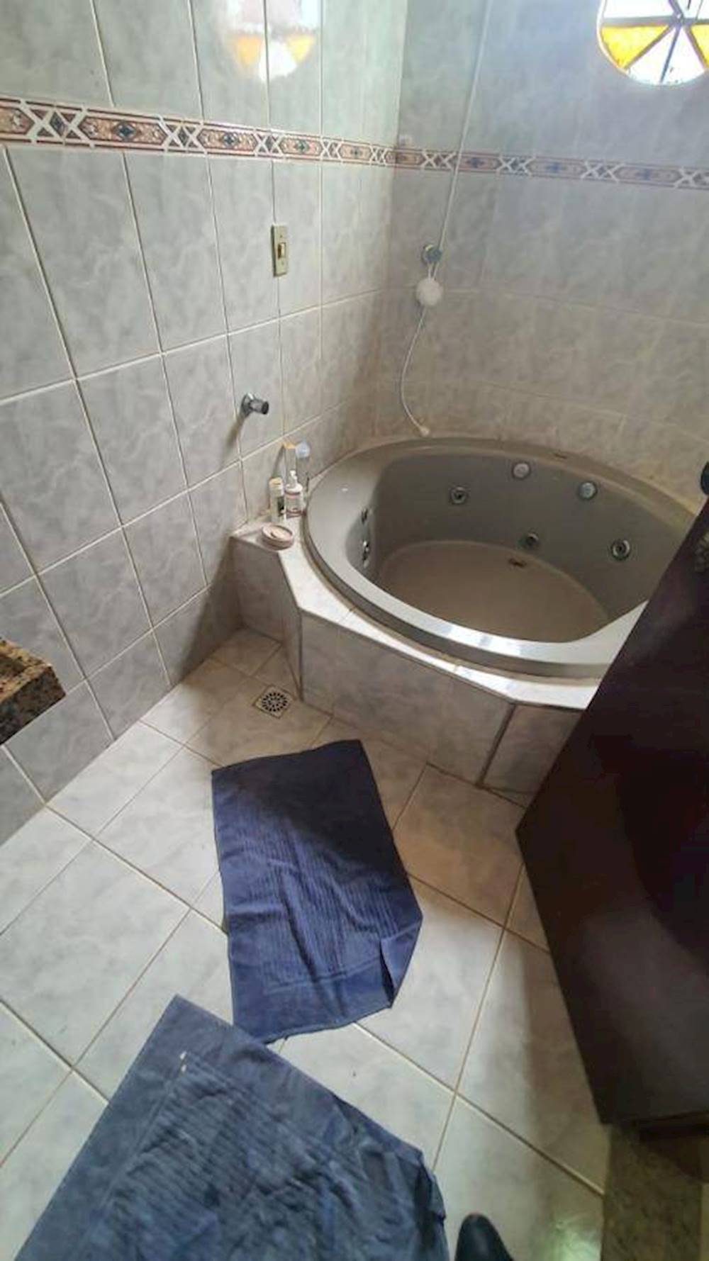 Casa em Cambeba - Fortaleza/CE, localizado em Fortaleza - CE