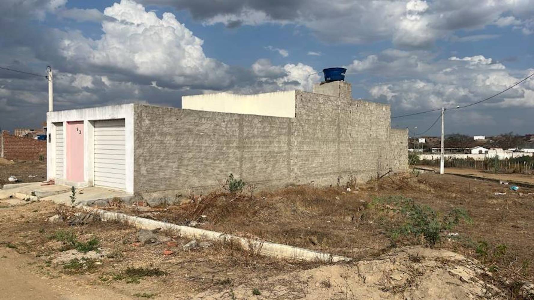 Casa em São Domingos - Brejo da Madre de Deus/PE, localizado em Brejo Da Madre De Deus - PE