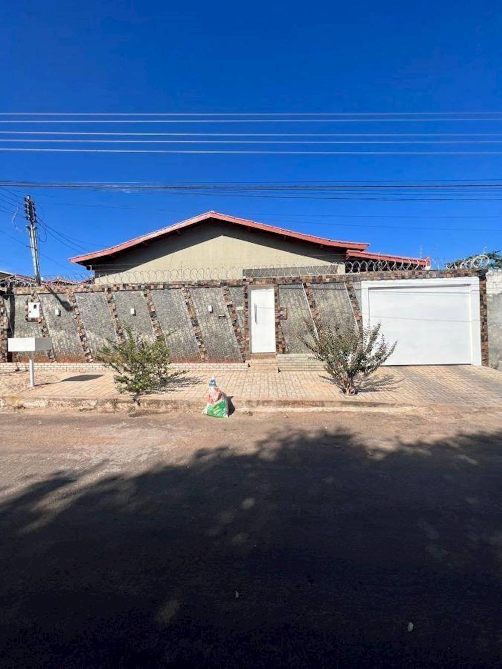 Casa no Setor Alegrete - Edéia/GO, localizado em Edéia - GO