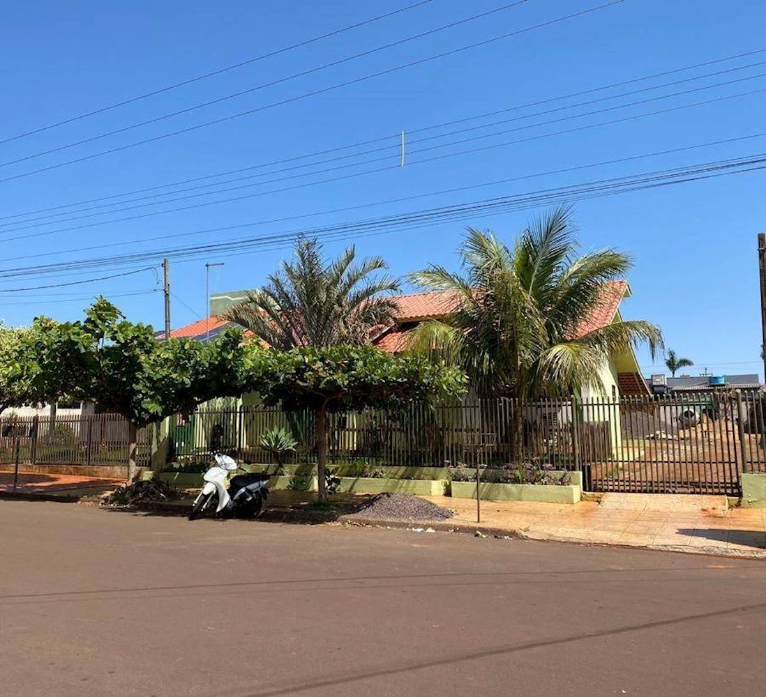 Casa no Jardim América - Assis Chateaubriand/PR, localizado em Assis Chateaubriand - PR