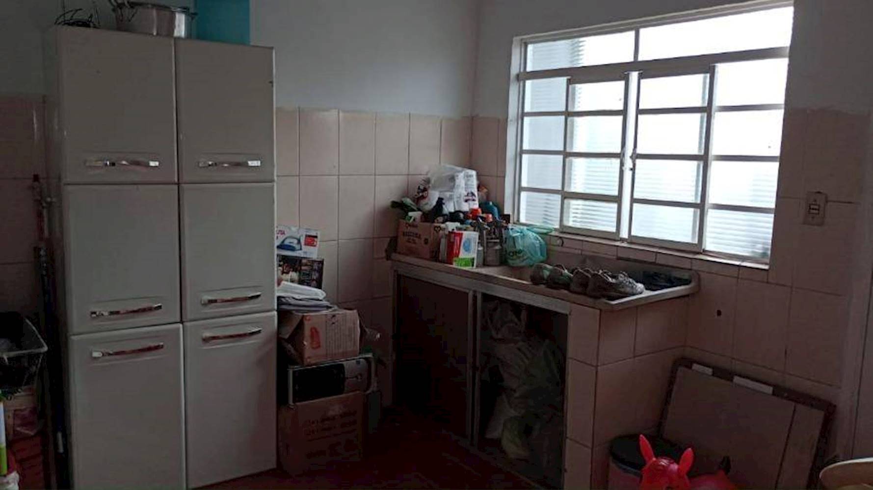 Casa na Vila Antonio Ledesma Medina, em Regente Feijó/SP, localizado em Regente Feijó - SP