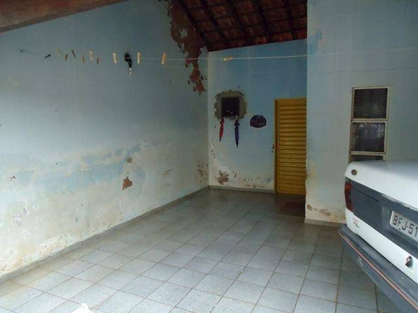 Casa no Conjunto Habitacional Jardim Arapuã - Jales/SP, localizado em Jales - SP