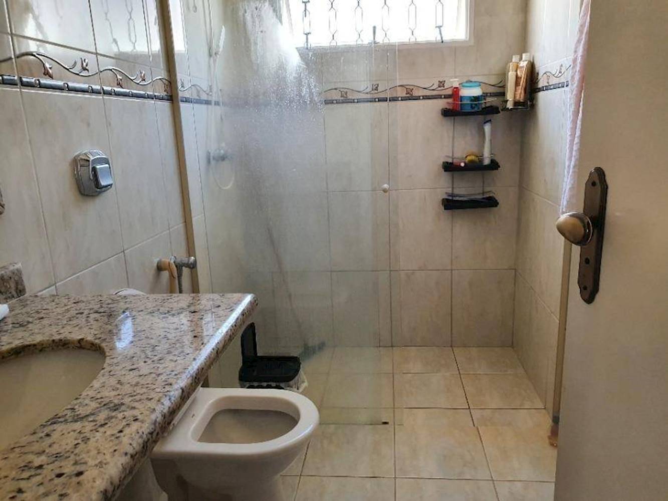 Casa na Vila Soares em Ourinhos/SP, localizado em Ourinhos - SP