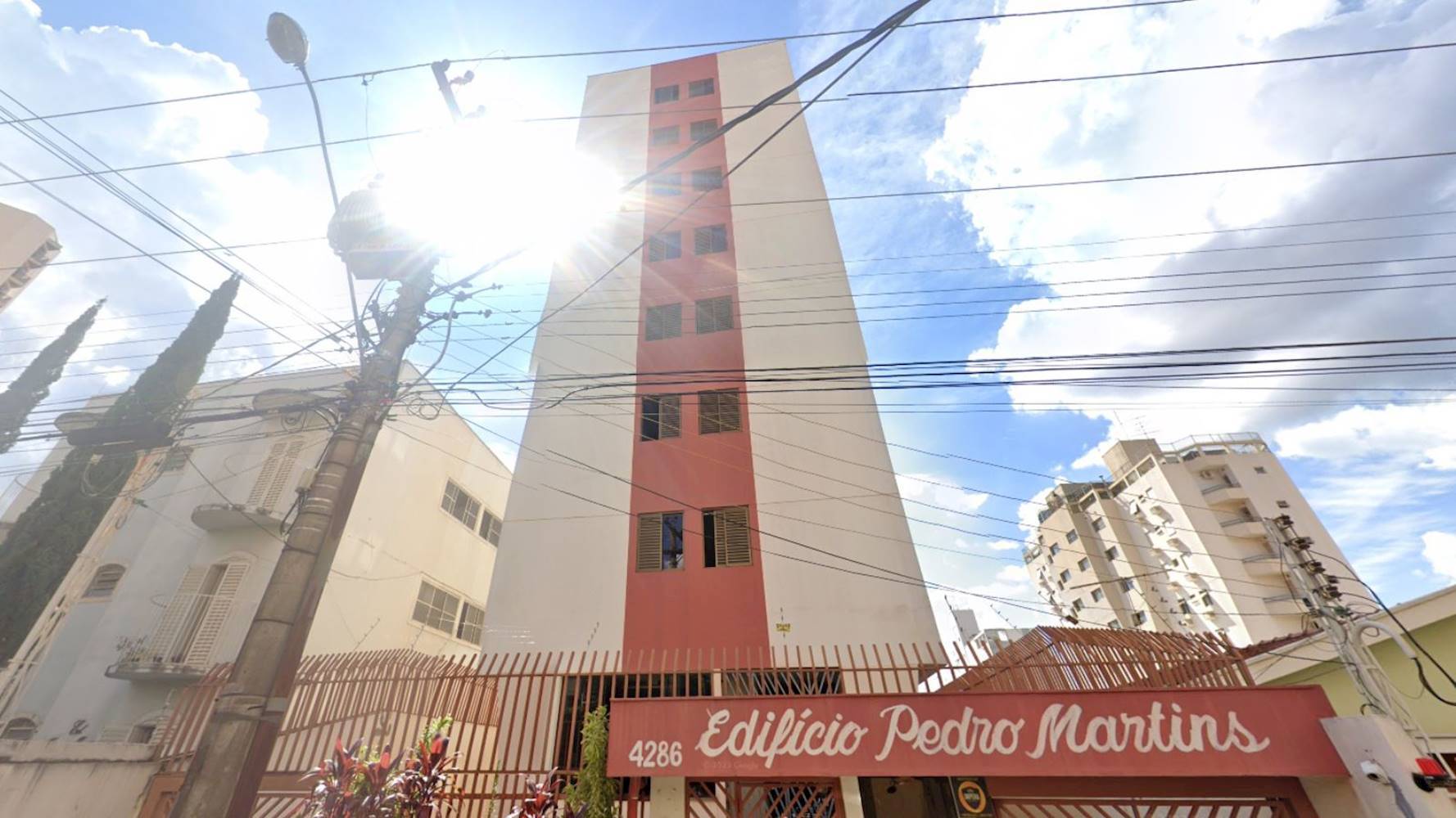 Imagem do imóvel Apartamento no " Edifício Pedro Martins" - Vila Imperial - São José do Rio Preto/SP