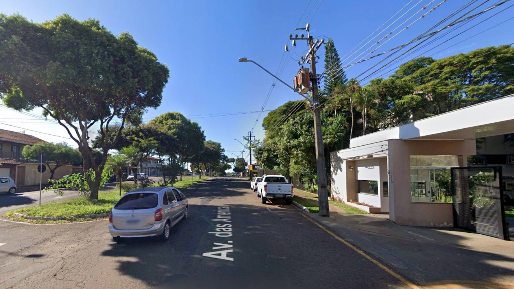 Apartamento no "Condomínio Residencial do Cambézinho III" - San Fernando - Londrina/PR, localizado em Londrina - PR