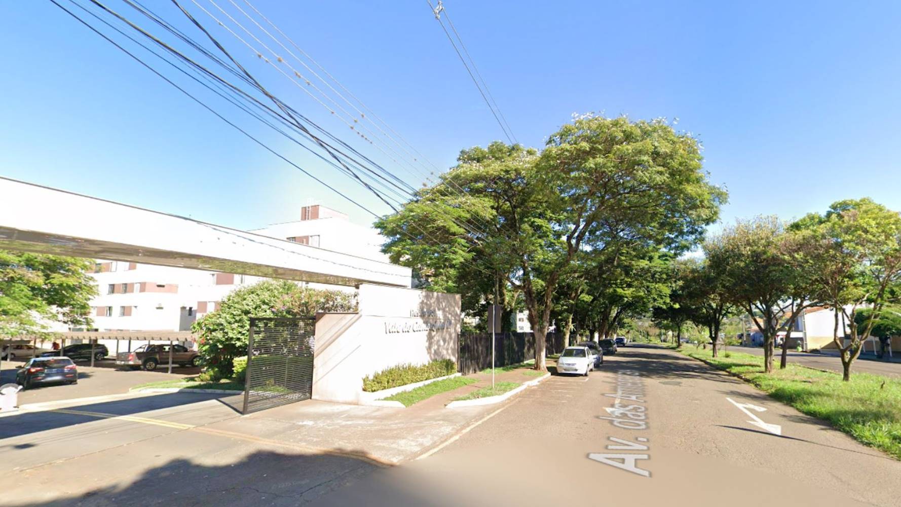 Apartamento no "Condomínio Residencial do Cambézinho III" - San Fernando - Londrina/PR, localizado em Londrina - PR