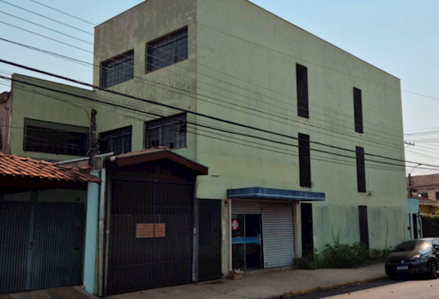 Galpão no Jardim Nova Santa Paula em São Carlos/SP, localizado em São Carlos - SP