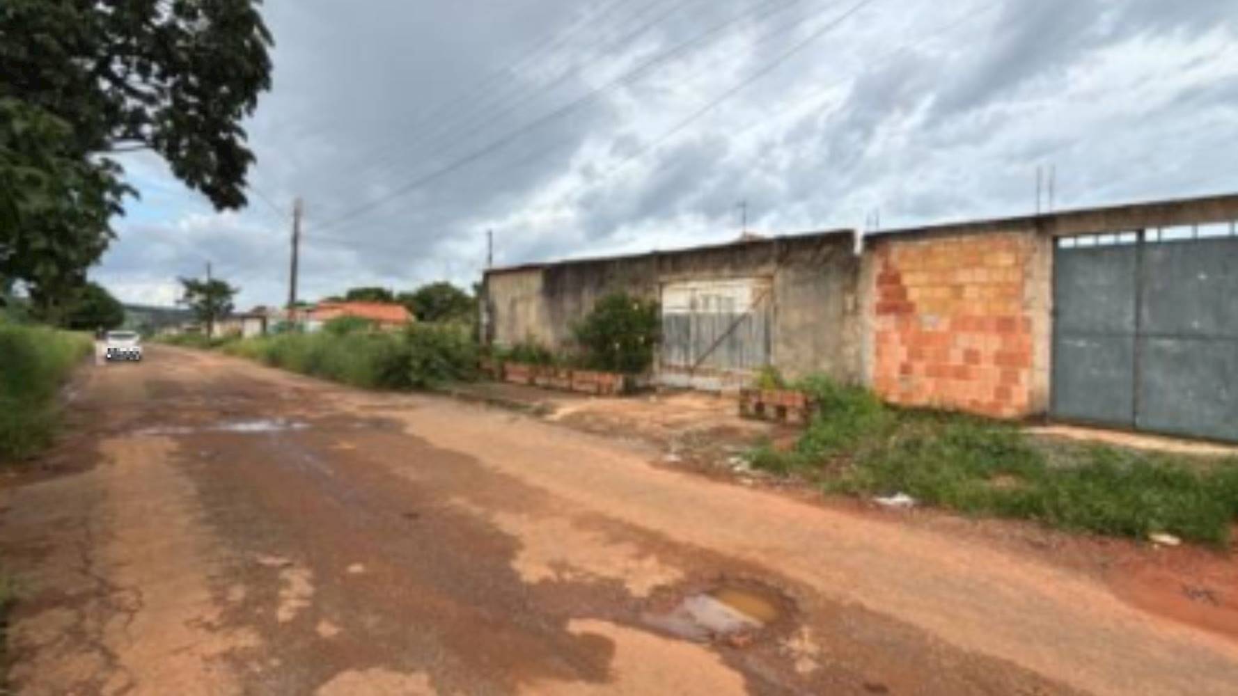 Casa no Jardim Dom Bosco em Cidade Ocidental/GO, localizado em Cidade Ocidental - GO, bairro Jardim Dom Bosco