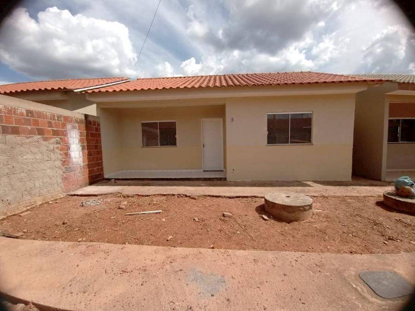 Casa em Águas Lindas De Goiás/GO, localizado em Águas Lindas De Goiás - GO, bairro Parque Da Barragem