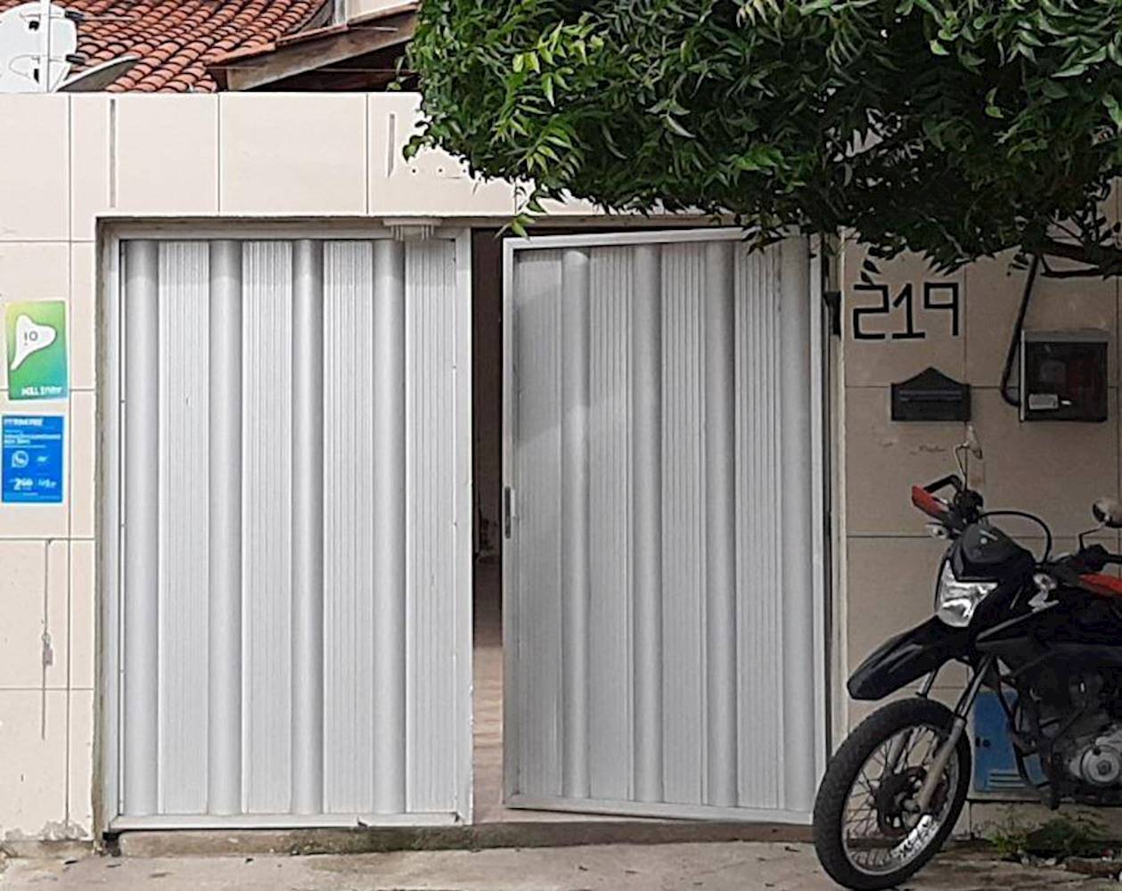 Casa em Cidade Dos Funcionários - Fortaleza/CE, localizado em Fortaleza - CE, bairro Cidade Dos Funcionários