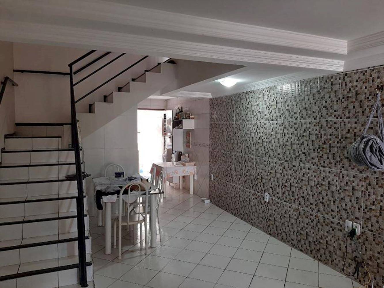 Casa em Cidade Dos Funcionários - Fortaleza/CE, localizado em Fortaleza - CE, bairro Cidade Dos Funcionários