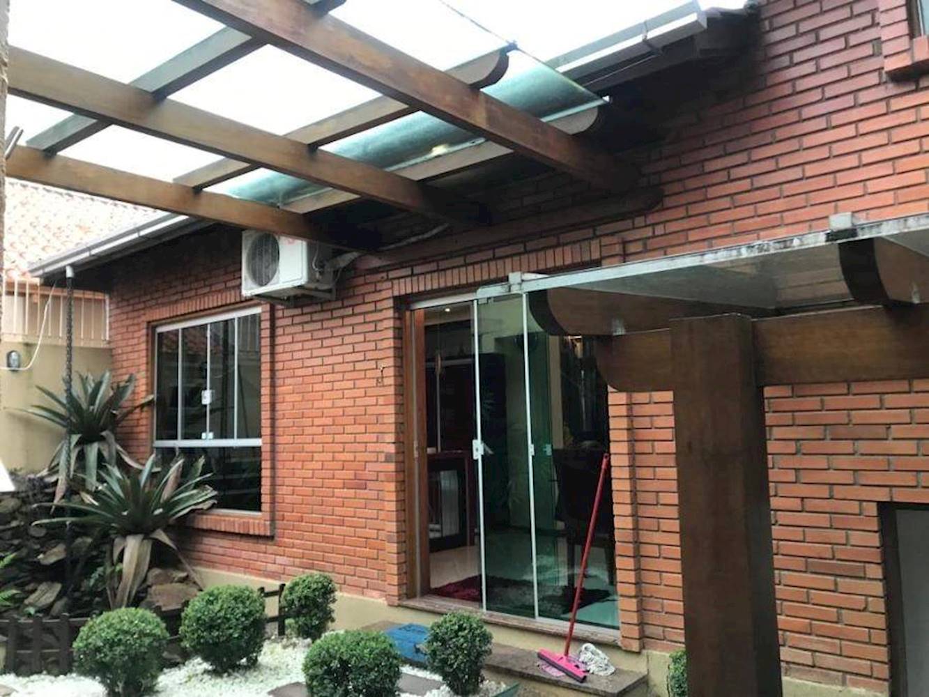 Casa em Igara - Canoas/RS, localizado em Canoas - RS, bairro Igara