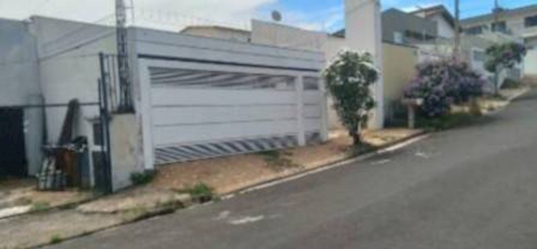 Casa no Alto Cafezal em Marília/SP, localizado em Marília - SP, bairro Alto Cafezal