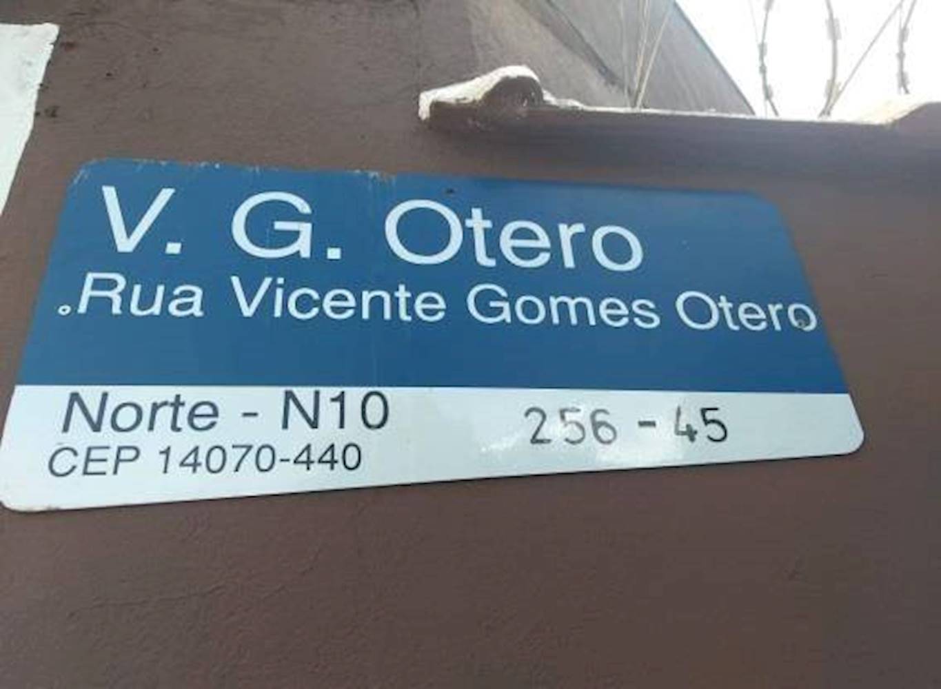 Casa no Jardim Adelino Simioni em Ribeirão Preto/SP, localizado em Ribeirão Preto - SP, bairro Jardim Adelino Simioni