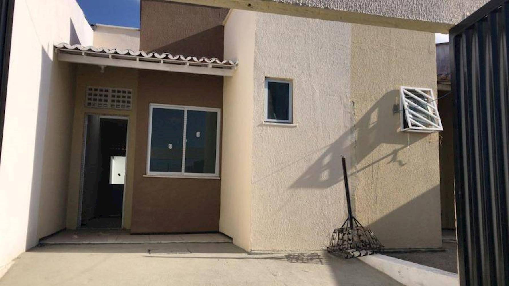 Casa na Furna da Onça em Maracanaú/CE, localizado em Maracanaú - CE, bairro Furna da Onça