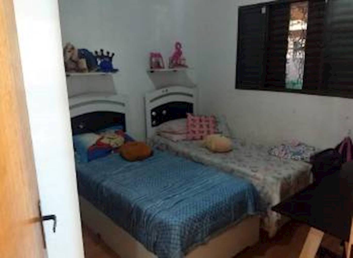 Casa em Maria Lúcia - Londrina/PR, localizado em Londrina - PR, bairro Maria Lúcia