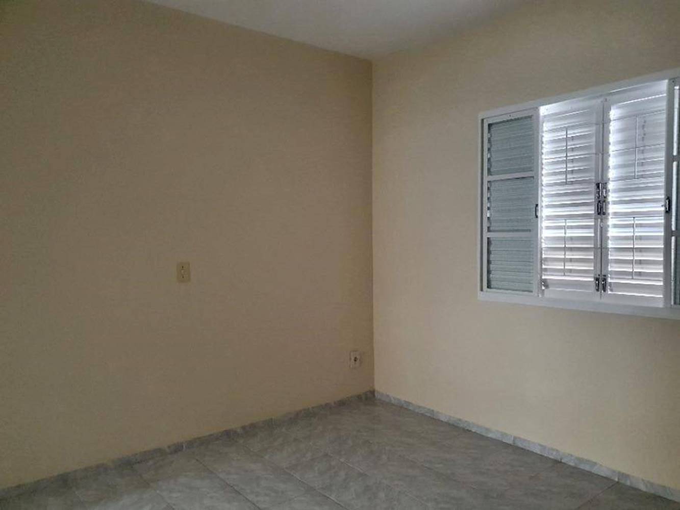 Casa no Jardim Pérola - Marília/SP, localizado em Marília - SP, bairro Jardim Pérola