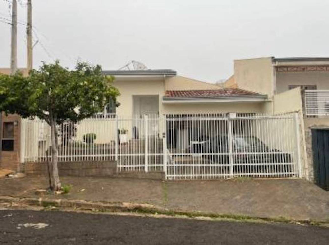 Casa no Jardim Pérola - Marília/SP, localizado em Marília - SP, bairro Jardim Pérola