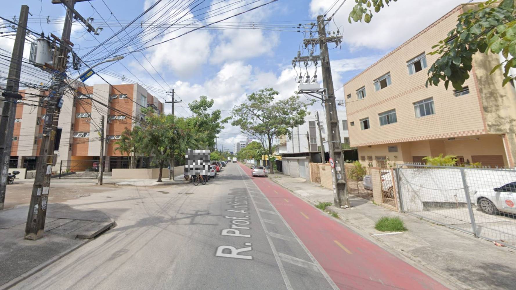 Apartamento no "Edifício Antibes" - Várzea - Recife/PE, localizado em Recife - PE, bairro Várzea