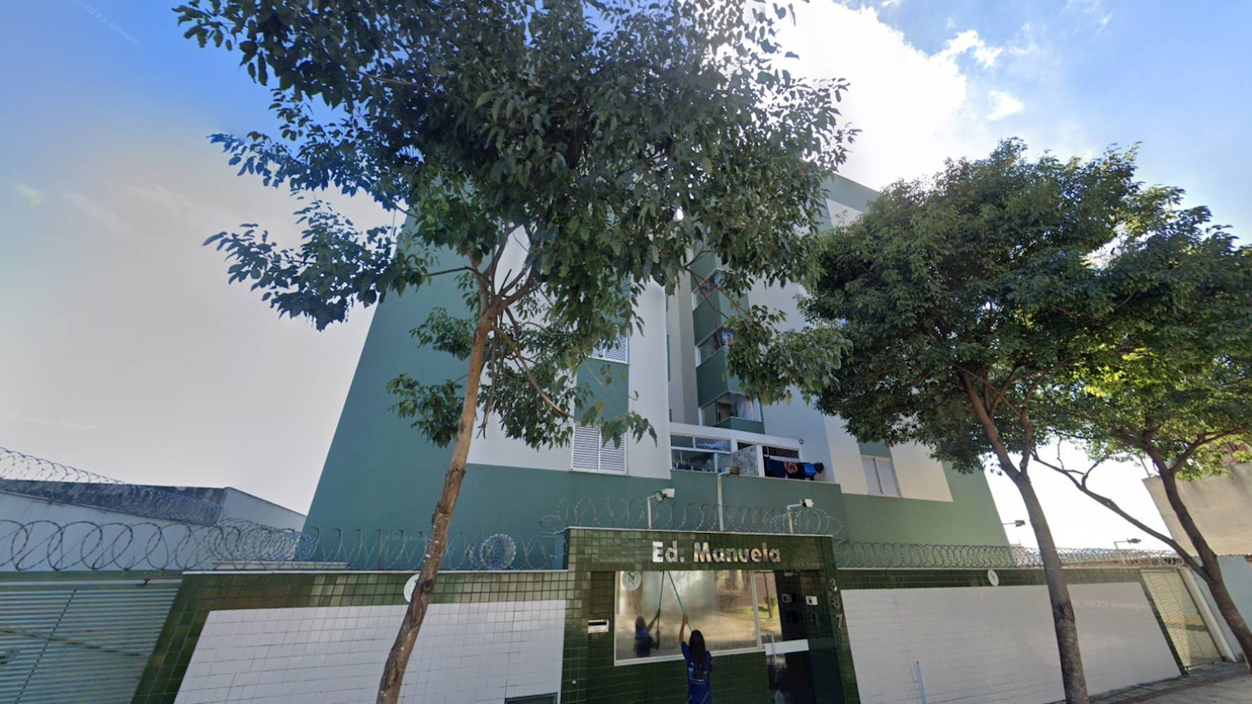 Apartamento no " Edifício Manuela" - Laranjeiras - Belo Horizonte/MG, localizado em Belo Horizonte - MG, bairro Laranjeiras
