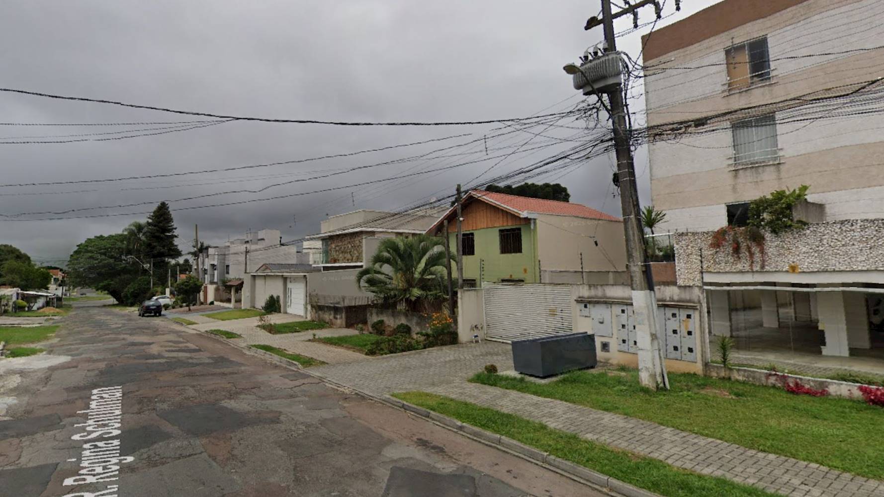 Apartamento no "Residencial Antônio Joaquim Moreno" - Boqueirão - Curitiba/PR, localizado em Curitiba - PR, bairro Boqueirão