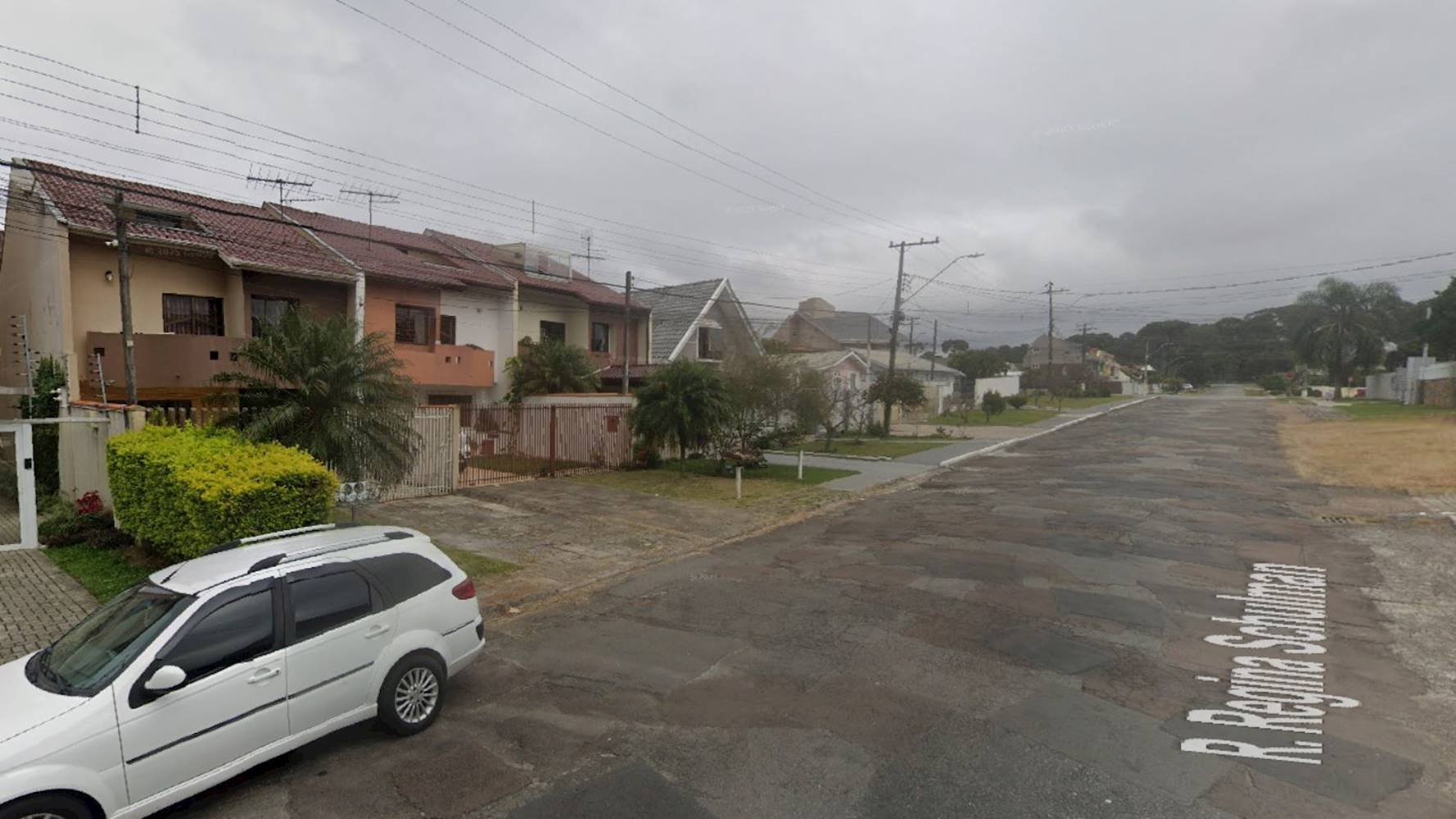 Apartamento no "Residencial Antônio Joaquim Moreno" - Boqueirão - Curitiba/PR, localizado em Curitiba - PR, bairro Boqueirão