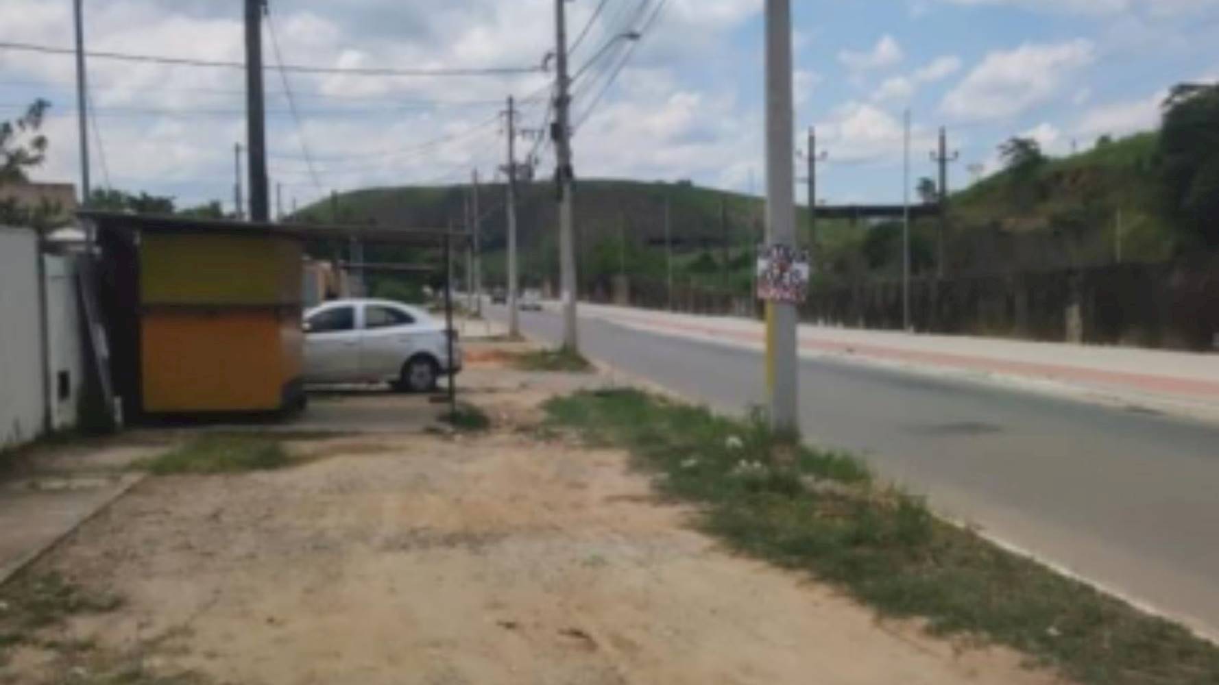 Casa no Jardim dos Queimados - Queimados/RJ, localizado em Queimados - RJ, bairro Jardim dos Queimados