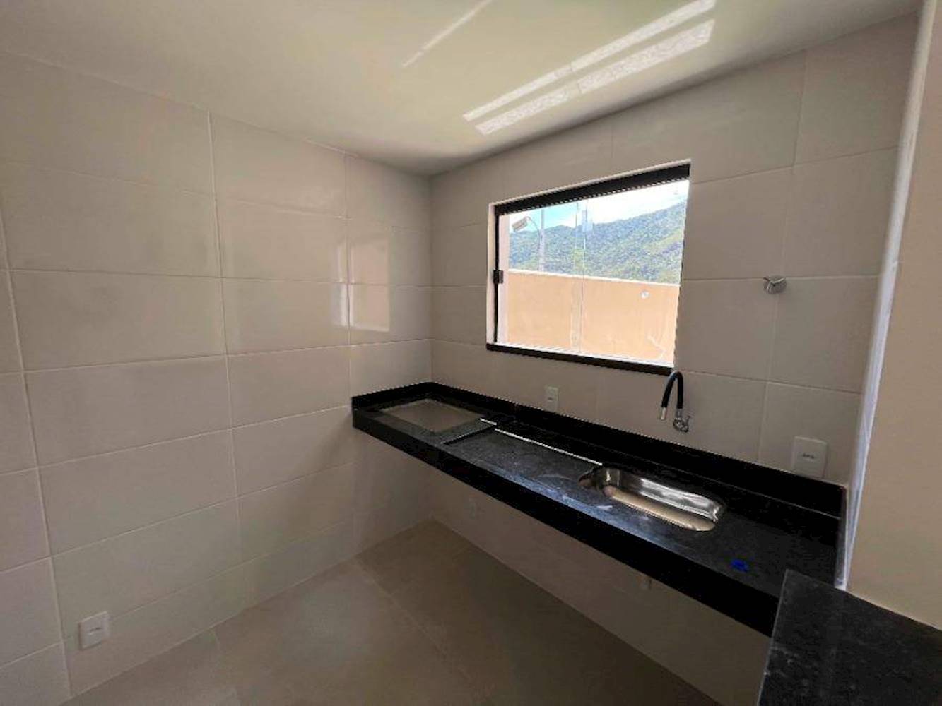 Casa de Condomínio em Barroco - Maricá/RJ, localizado em Maricá - RJ, bairro Barroco
