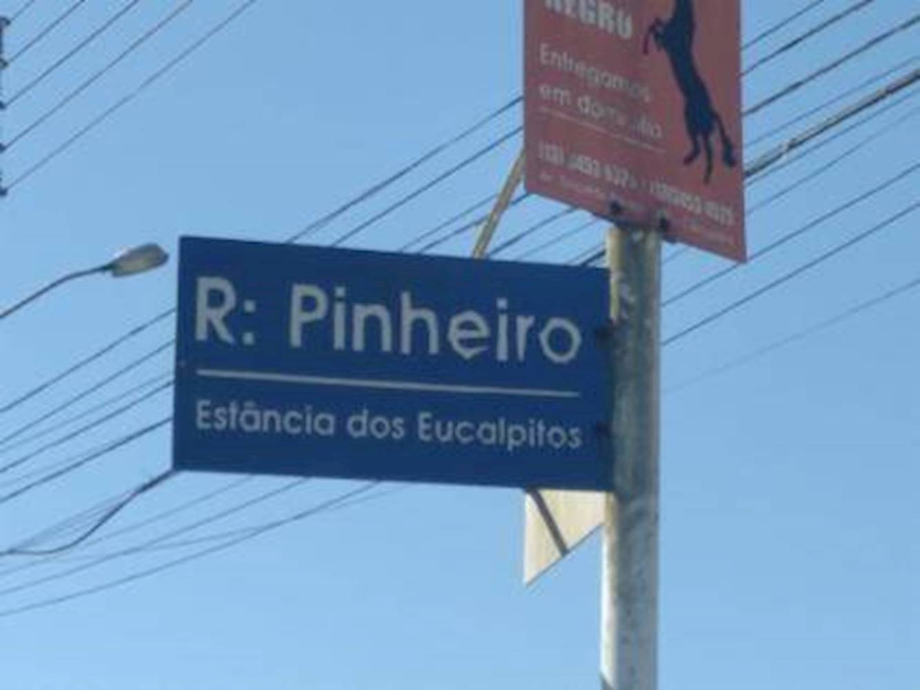 Casa na Estância dos Eucaliptos em Peruíbe/SP, localizado em Peruíbe - SP, bairro Estância dos Eucaliptos