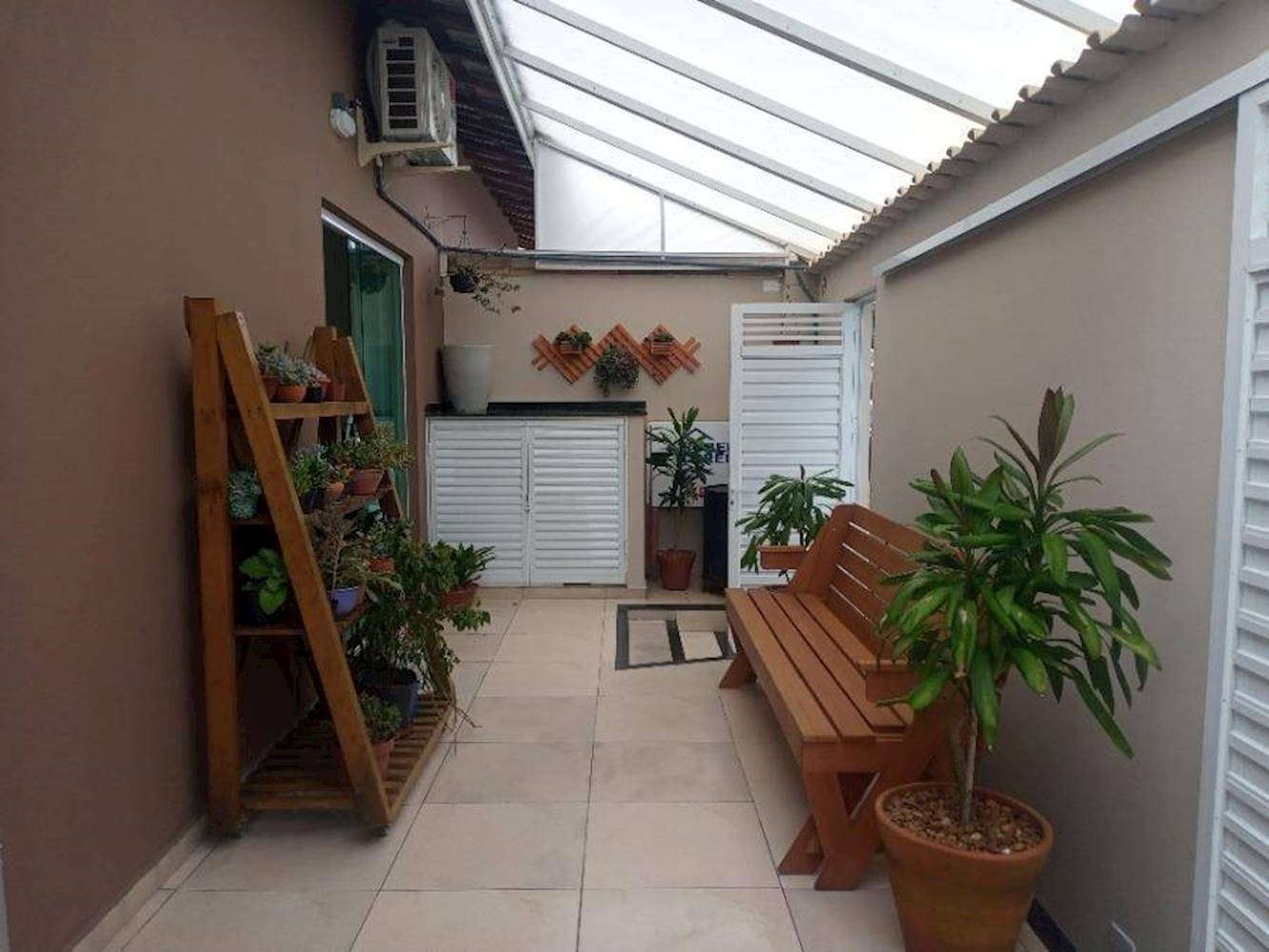Casa na Estância dos Eucaliptos em Peruíbe/SP, localizado em Peruíbe - SP, bairro Estância dos Eucaliptos