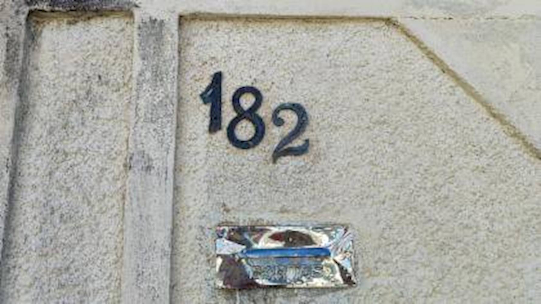 Casa em Praia Do Imperador - Magé/RJ, localizado em Magé - RJ, bairro Praia Do Imperador