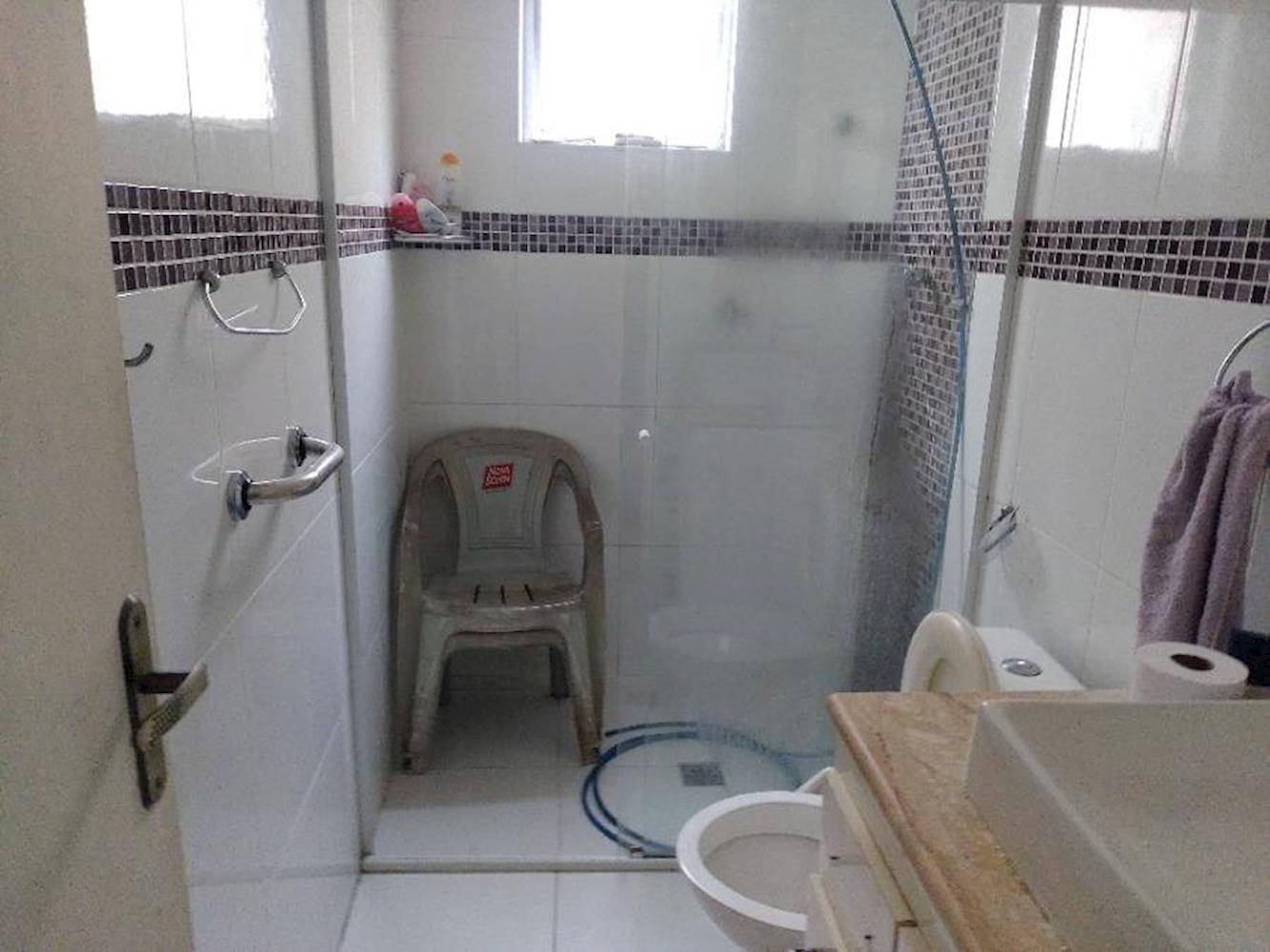 Casa na Vila Valença em São Vicente/SP, localizado em São Vicente - SP, bairro Vila Valença