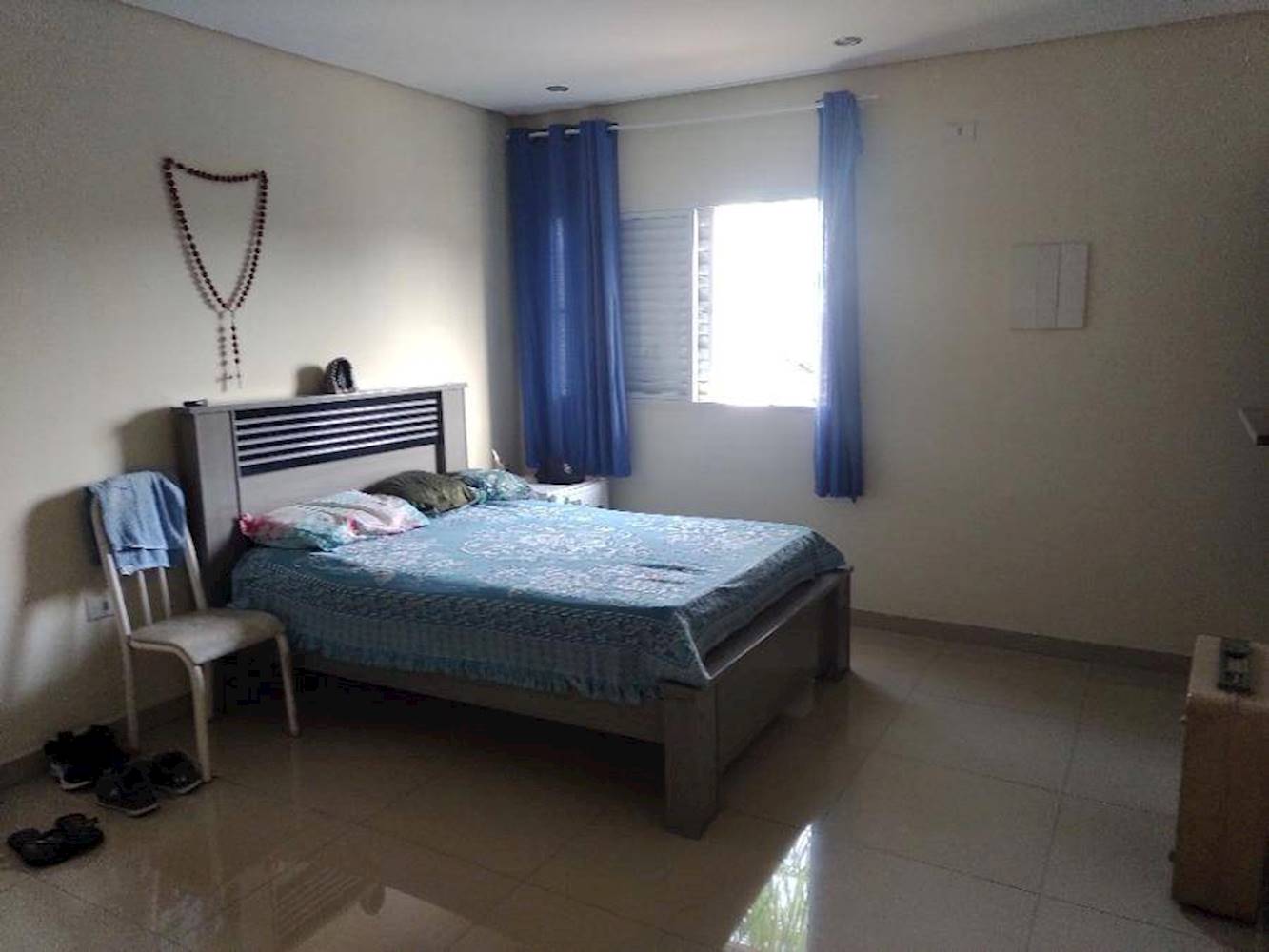 Casa na Vila Valença em São Vicente/SP, localizado em São Vicente - SP, bairro Vila Valença