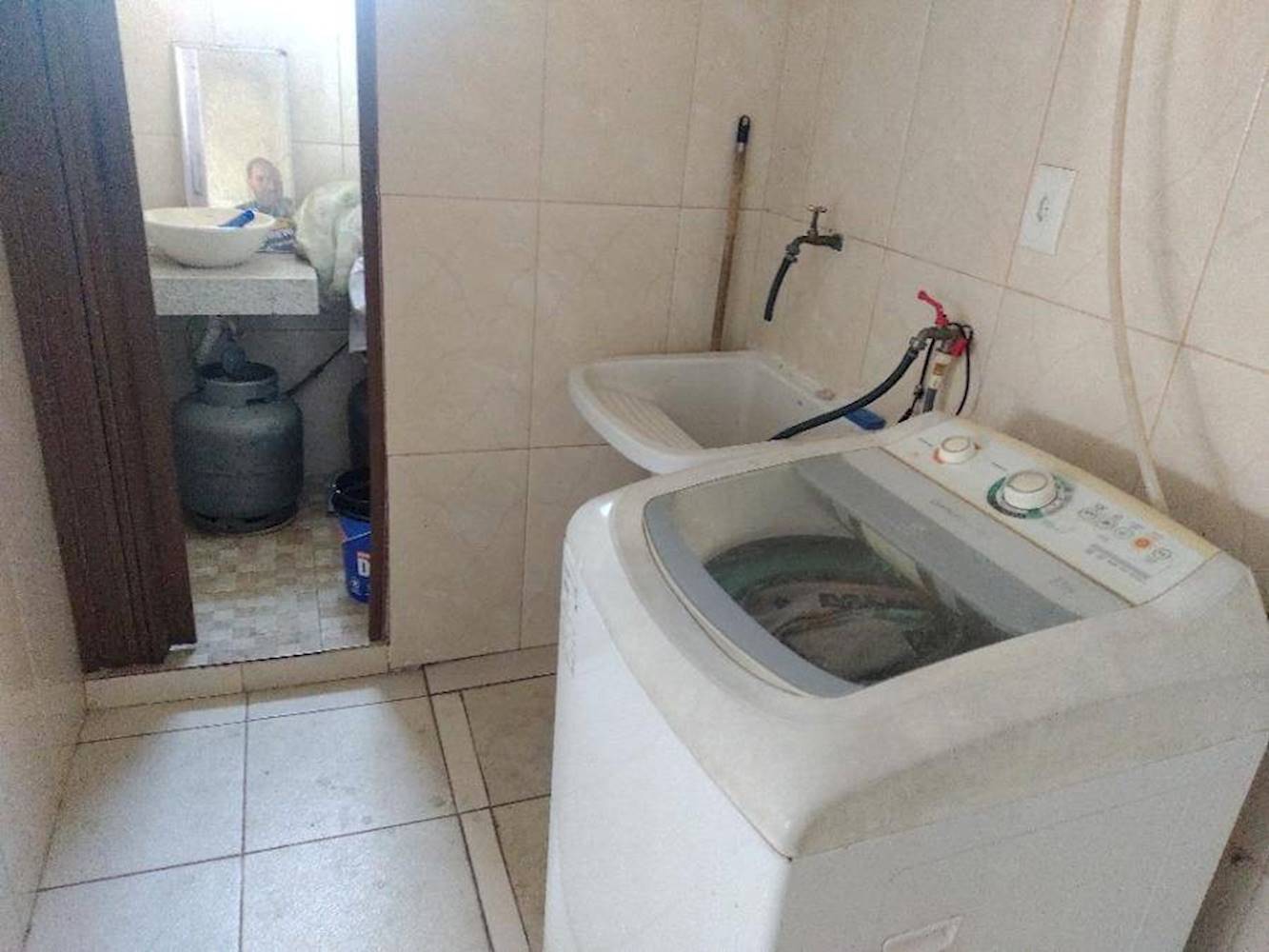 Casa na Vila Valença em São Vicente/SP, localizado em São Vicente - SP, bairro Vila Valença