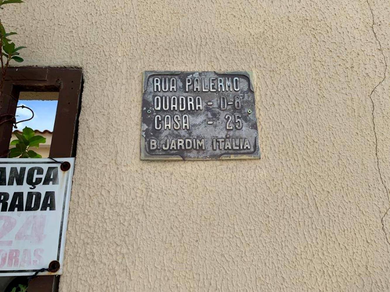 Casa no Jardim Itália em Cuiabá/MT, localizado em Cuiabá - MT, bairro Jardim Itália