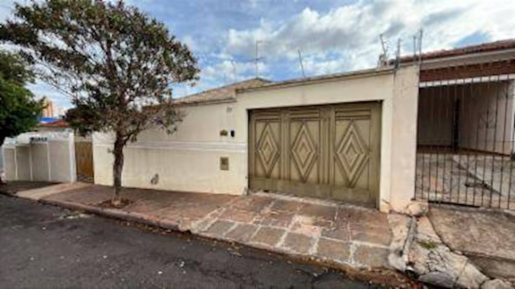 Imagem do imóvel Casa em Laurini - Araraquara/SP