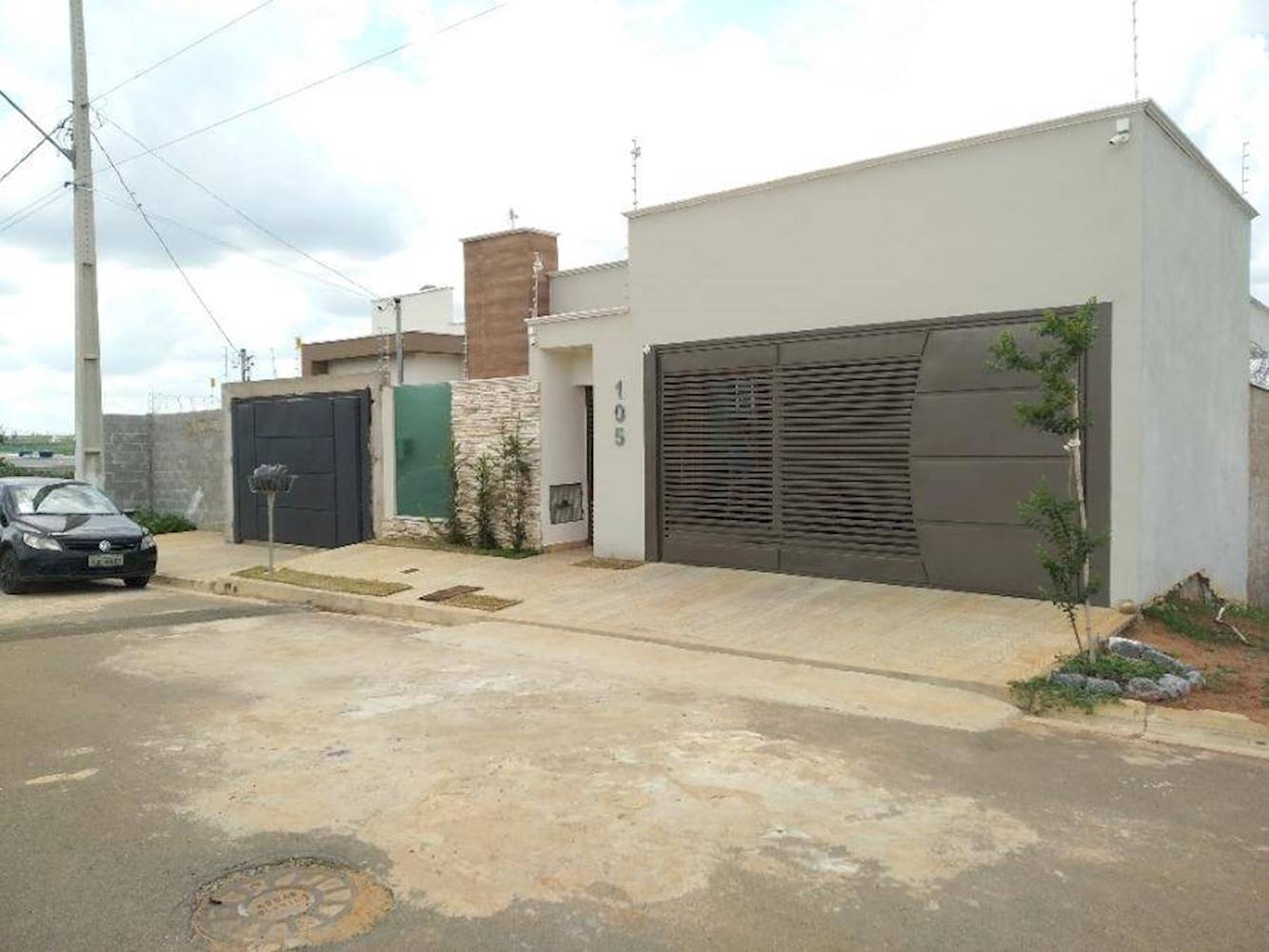 Casa em Santa Luzia - Varginha/MG, localizado em Varginha - MG, bairro Santa Luzia