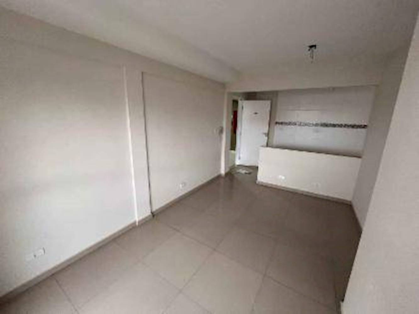 Apartamento no Pinheirinho em Curitiba/PR, localizado em Curitiba - PR, bairro Pinheirinho