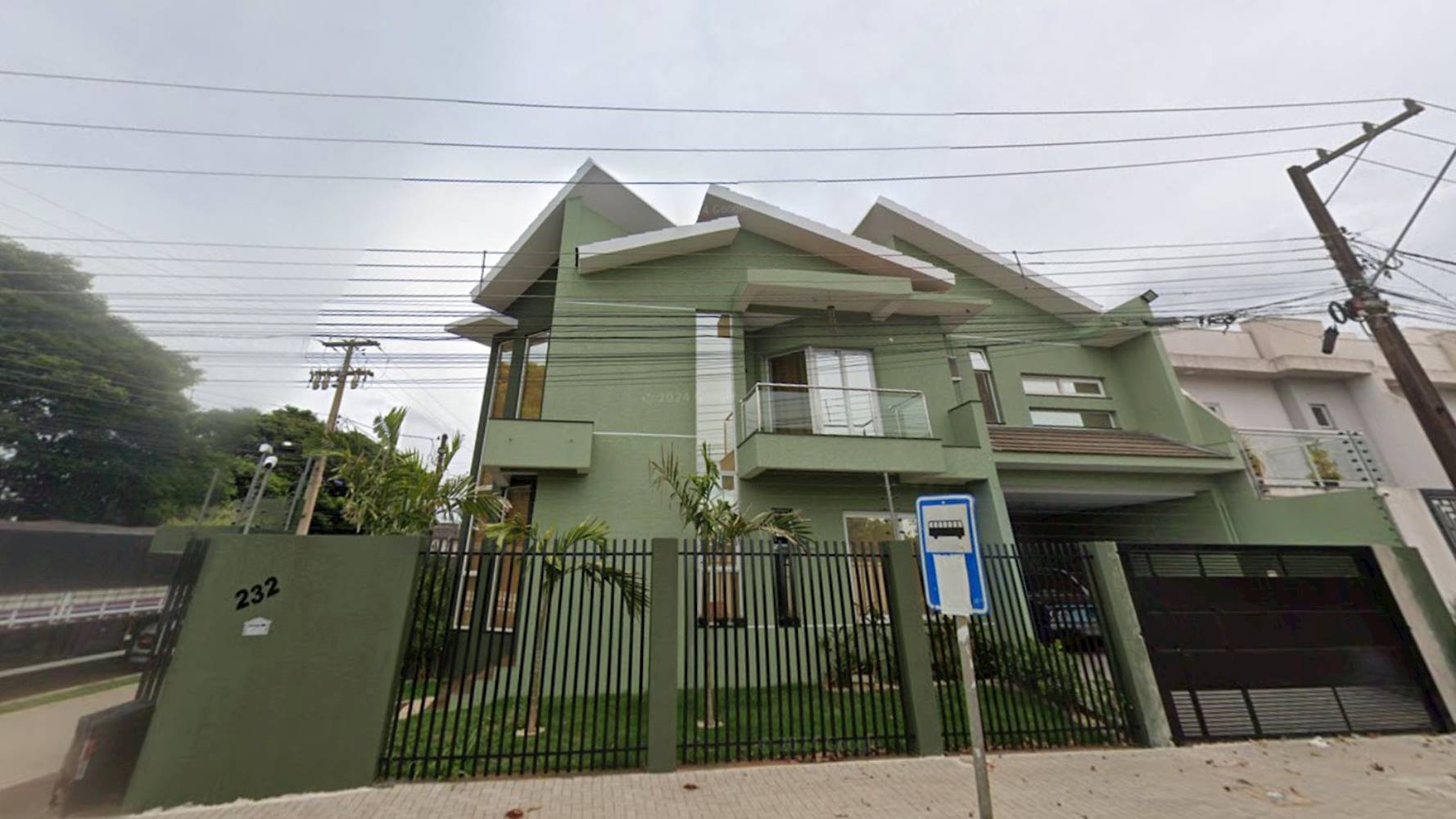 Casa no Bairro Canadá - Cascavel/PR, localizado em Cascavel - PR, bairro Canadá