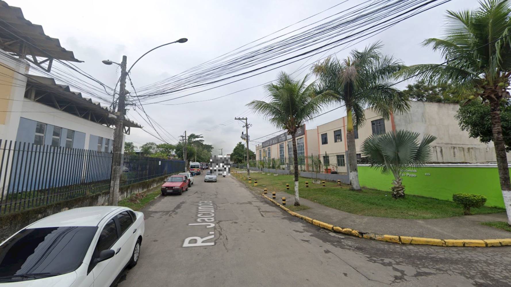 Apartamento no "Condomínio São Pedro" - Bangu - Rio de Janeiro/RJ, localizado em Rio De Janeiro - RJ, bairro Bangu