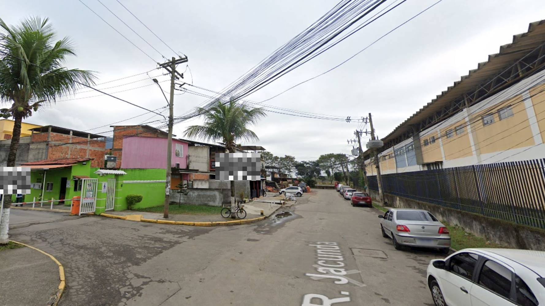 Apartamento no "Condomínio São Pedro" - Bangu - Rio de Janeiro/RJ, localizado em Rio De Janeiro - RJ, bairro Bangu