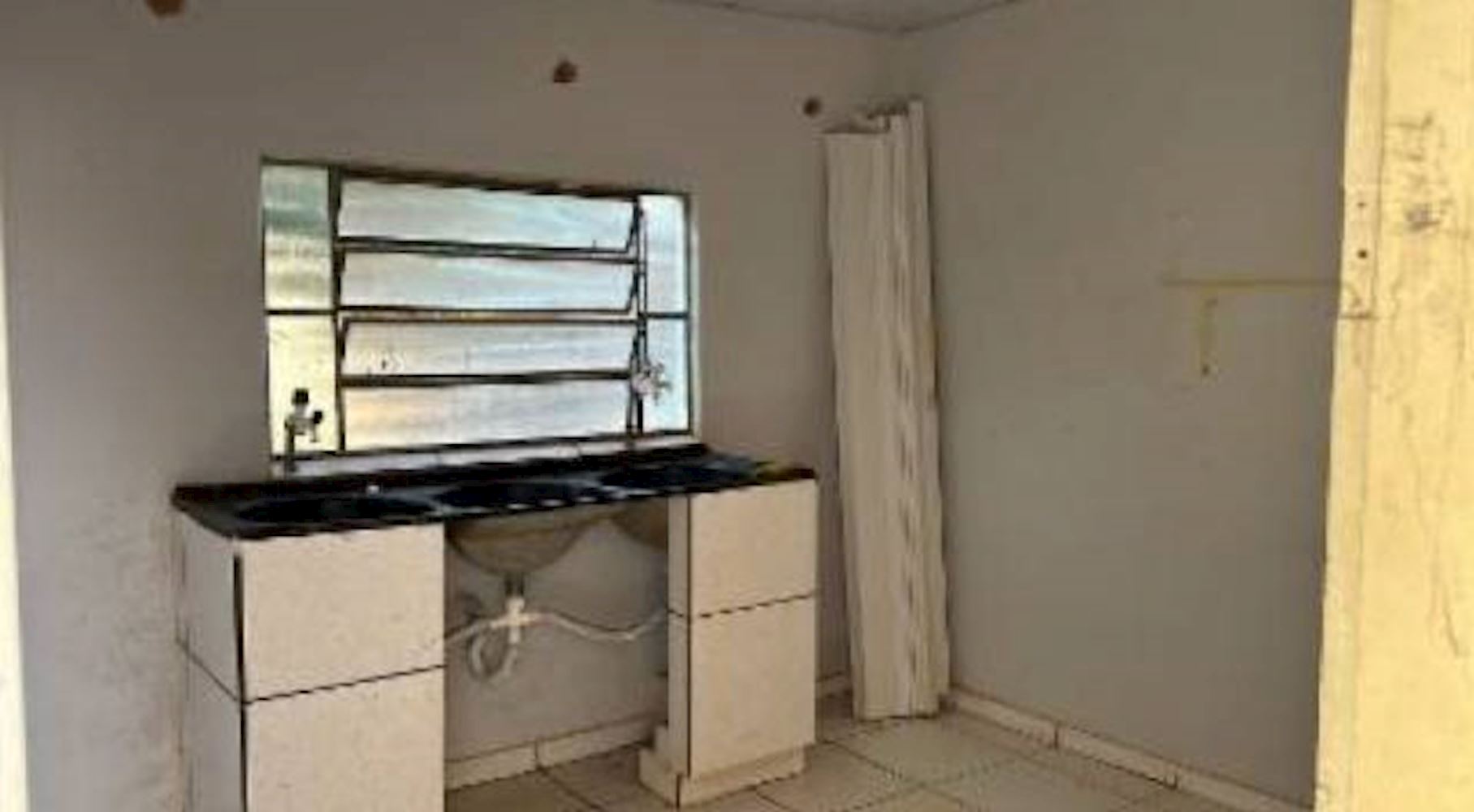 Casa na Vila Pernambuco - Cassilândia/MS, localizado em Cassilândia - MS, bairro Vila Pernambuco
