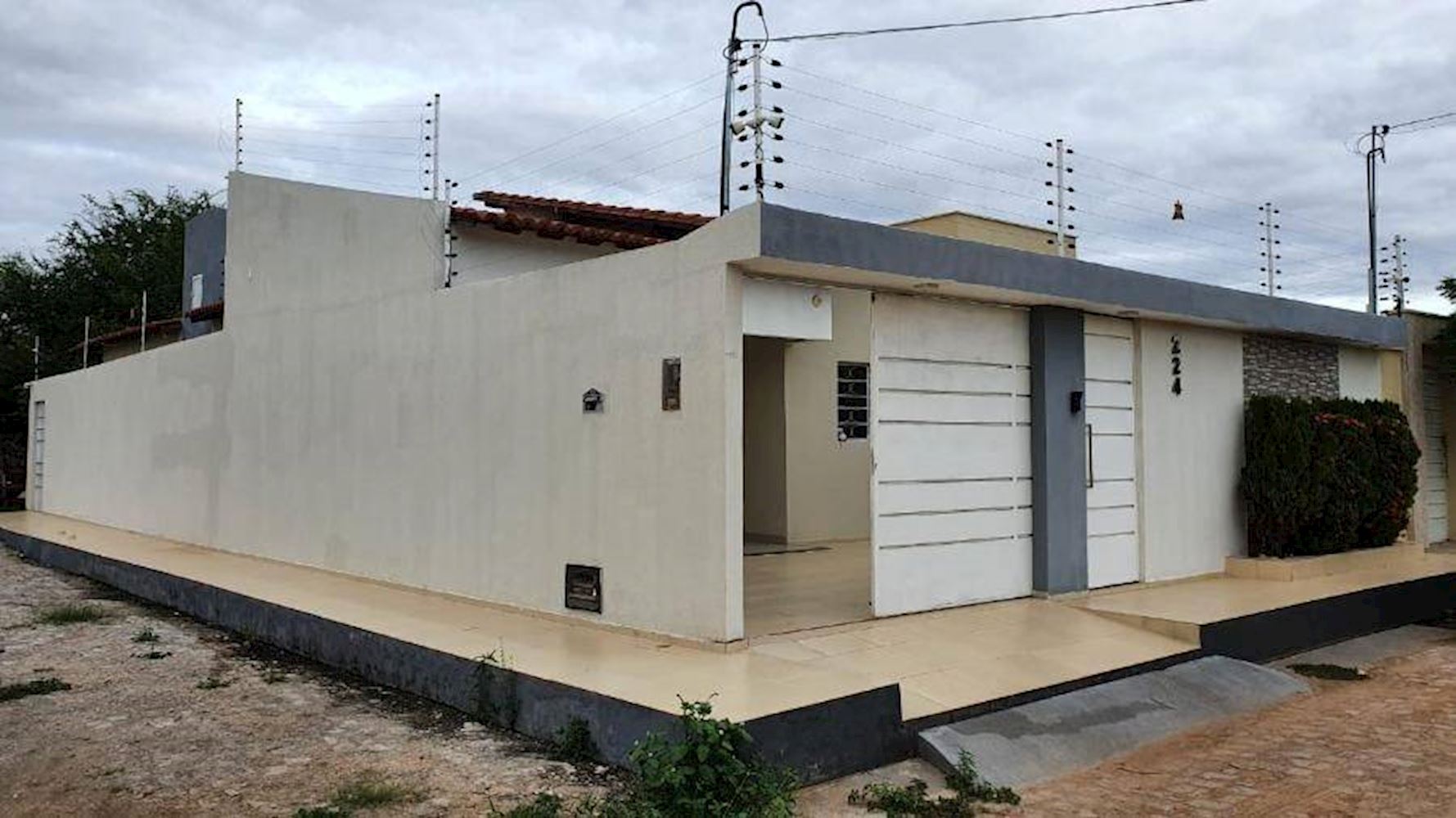Casa em Ipueiras - Picos/PI, localizado em Picos - PI, bairro Ipueiras