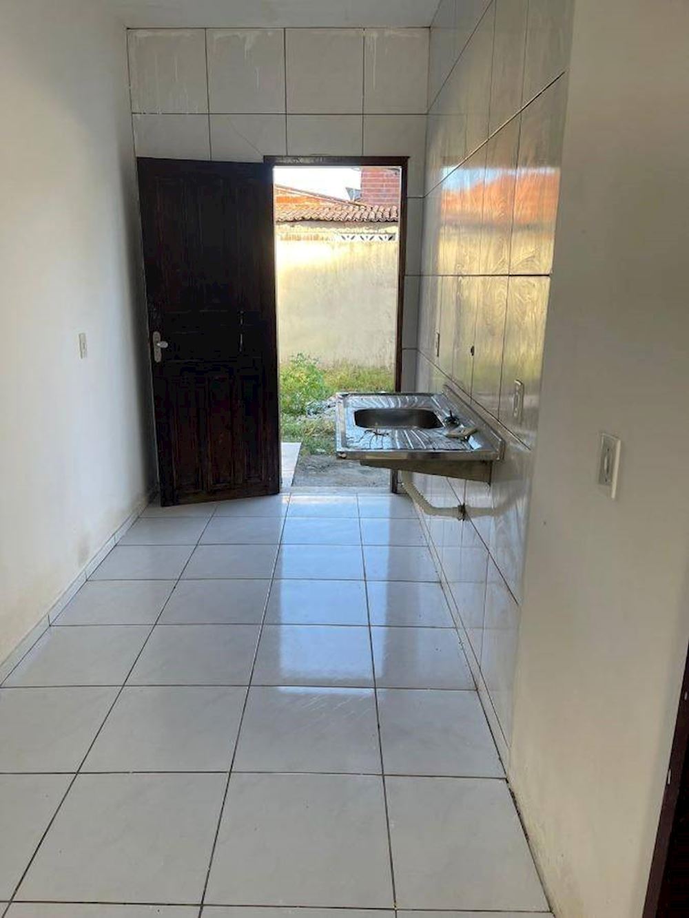 Apartamento em Malcozinhado - Horizonte/CE, localizado em Horizonte - CE, bairro Malcozinhado