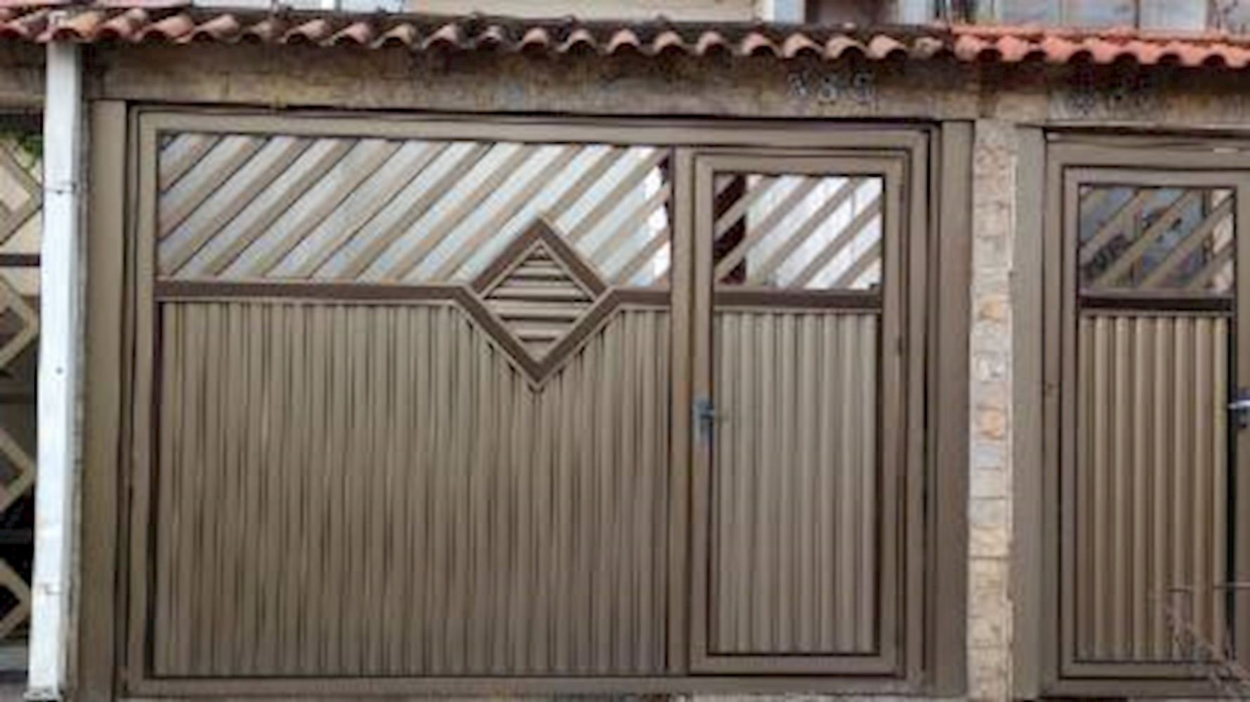Casa na Vila Caiçara em Praia Grande/SP, localizado em Praia Grande - SP, bairro Vila Caiçara