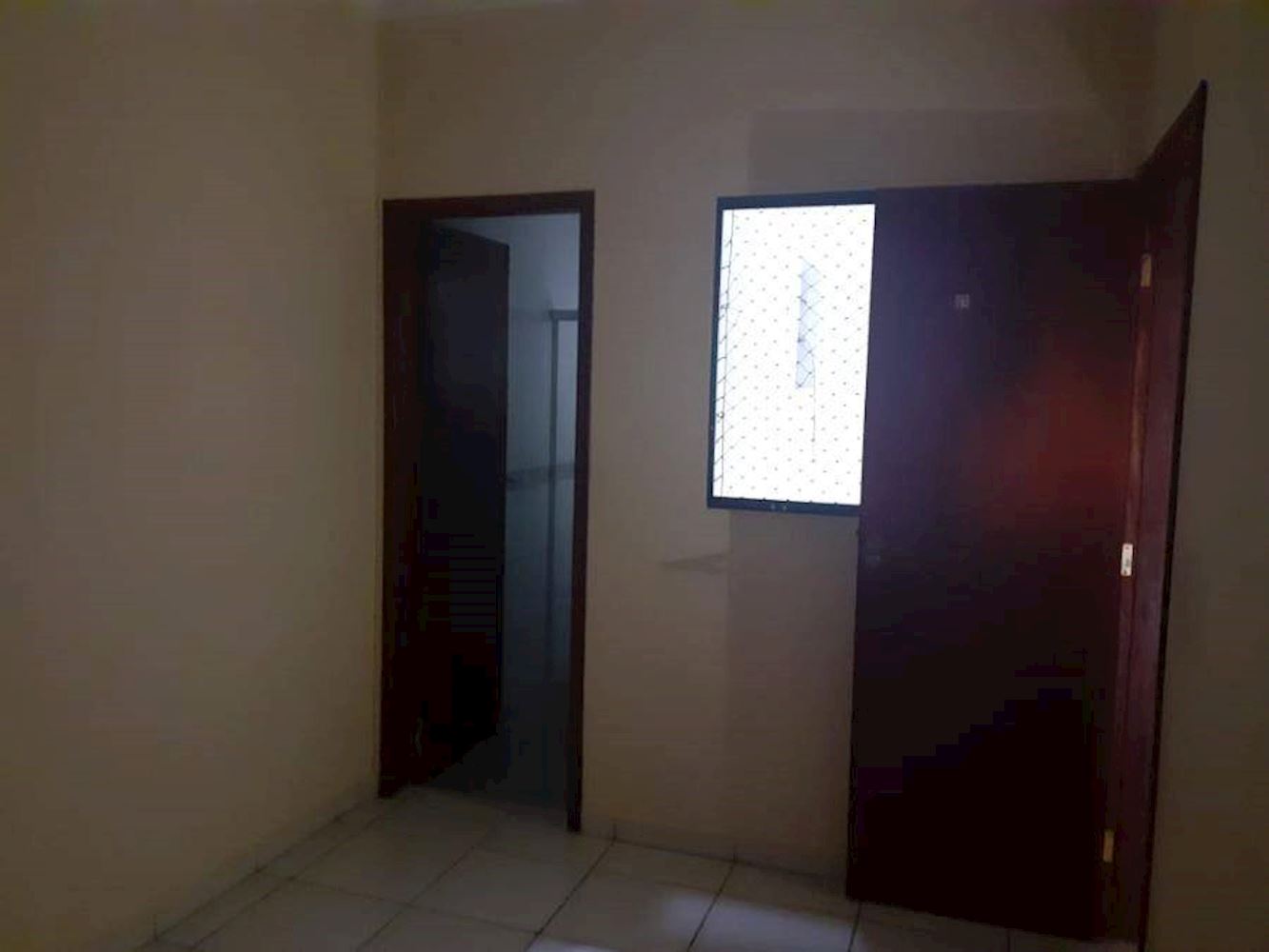 Casa na Vila Caiçara em Praia Grande/SP, localizado em Praia Grande - SP, bairro Vila Caiçara
