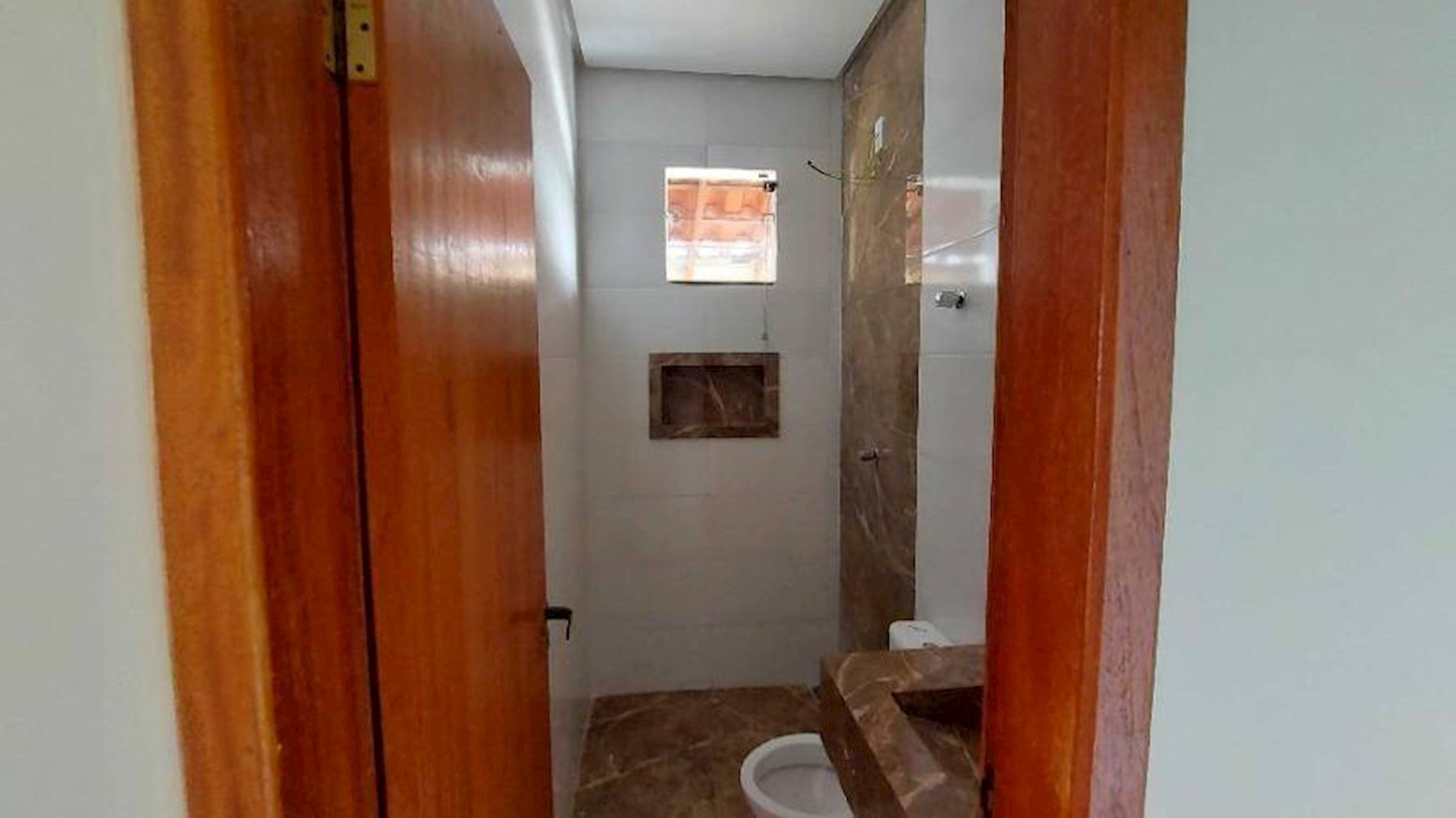 Casa no Jaragua - Montes Claros/MG, localizado em Montes Claros - MG, bairro Jaragua