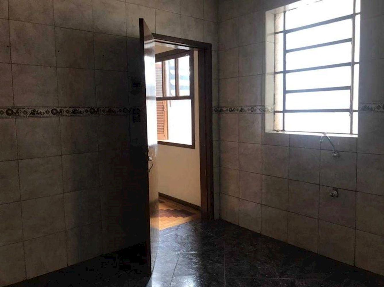 Apartamento no "Edifício Dona Fani" - Centro - Uruguaiana/RS, localizado em Uruguaiana - RS, bairro Centro