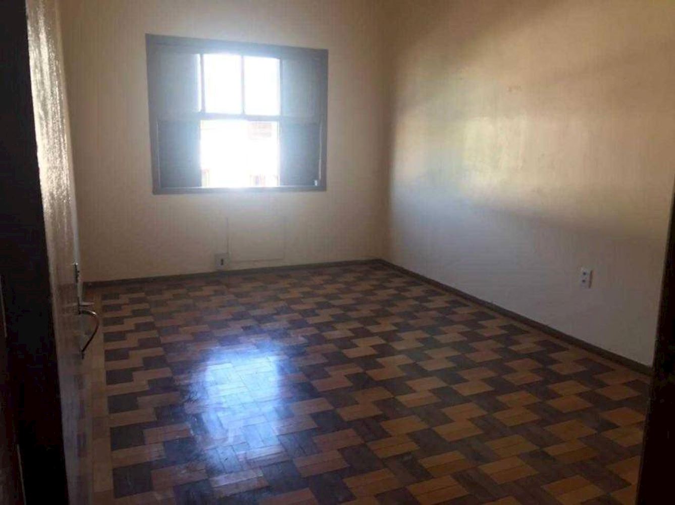 Apartamento no "Edifício Dona Fani" - Centro - Uruguaiana/RS, localizado em Uruguaiana - RS, bairro Centro